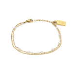 Pulseira para mulher em aço inoxidável com fio duplo dourado e pérolas brancas da marca Twobrothers.